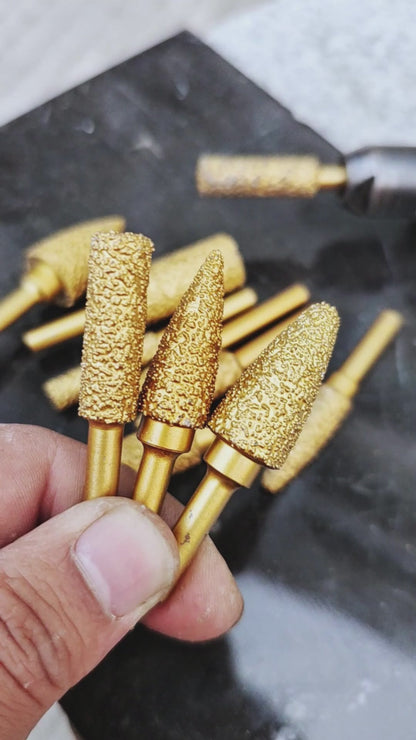 6mm Schaft Diamant Schleifkopf-Set – Rotationswerkzeug-Bits für Metallschleifen, Steinschnitzen & Stahlentgraten Gravierwerkzeuge
